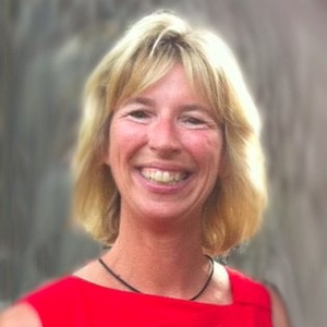 Rev. Dr. Ruth Herron Smalt
